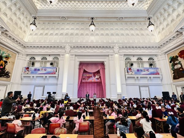 启盈优配 近千名小棋手展开逾5000盘对局，小应氏杯为上海围棋储备人材